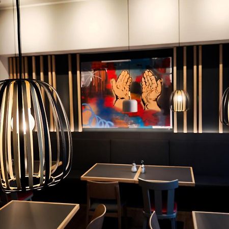 Cvjm Duesseldorf Hotel & Tagung Luaran gambar