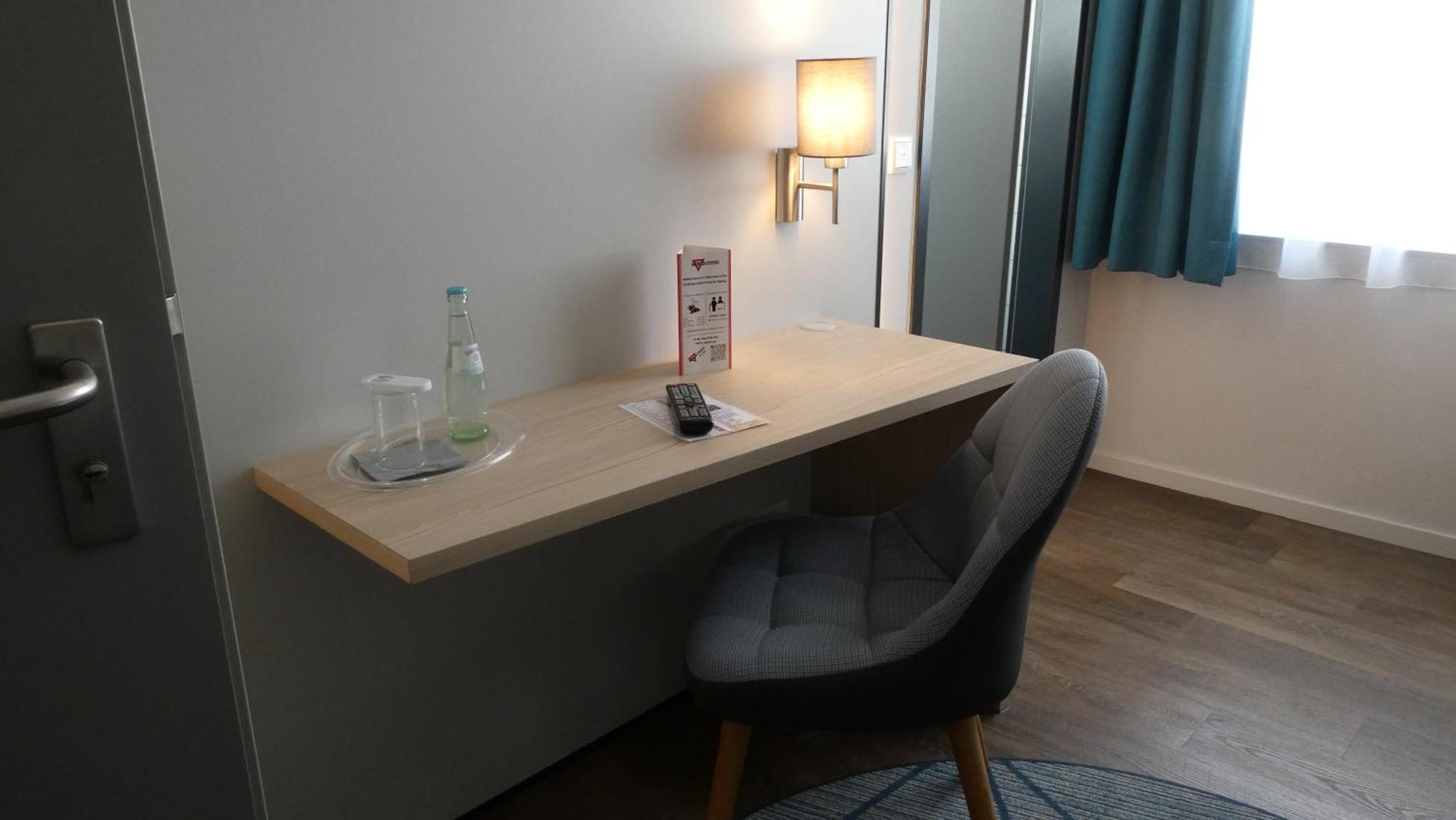 Cvjm Duesseldorf Hotel & Tagung Luaran gambar